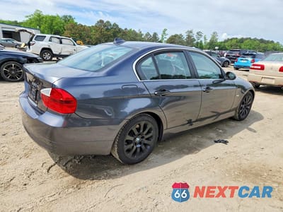 Trzecie zdjęcie samochodu z tyłu: 2006 BMW 330 XI VIN:WBAVD33566KV61090 - miniatura