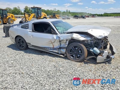 Czwarte zdjęcie samochodu z boku: 2013 FORD MUSTANG VIN:1ZVBP8AM5D5218199 - miniatura