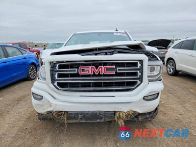 Piąte zdjęcie samochodu w środku: 2017 GMC SIERRA K1500 VIN:1GTV2LEC4HZ215716 - miniatura