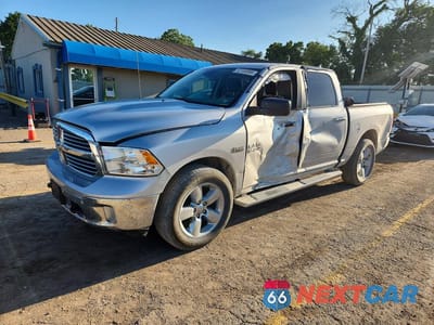 2015 RAM 1500 SLT 1C6RR7LT5FS773708 - główne zdjęcie licytacji z USA - miniatura