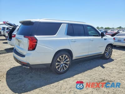 Trzecie zdjęcie samochodu z tyłu: 2021 GMC YUKON DENALI VIN:1GKS2DKL4MR236397 - miniatura
