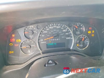 Zdjęcie 9 z 13 samochodu: 2015 GMC SAVANA 2500 CARGO DELIVERY VAN VIN:1GTW7FCFXF1902571 - miniatura