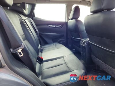 Zdjęcie 11 z 13 samochodu: 2018 NISSAN ROGUE SPORT SL VIN:JN1BJ1CP1JW181938 - miniatura