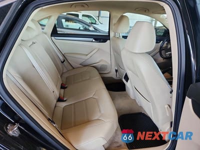 Zdjęcie 10 z 12 samochodu: 2015 VOLKSWAGEN PASSAT SE VIN:1VWBV7A3XFC057788 - miniatura