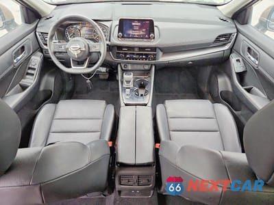 Zdjęcie 8 z 14 samochodu: 2024 NISSAN ROGUE SV VIN:JN8BT3BA7RW360307 - miniatura