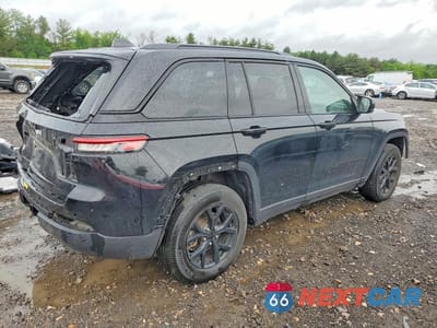 Trzecie zdjęcie samochodu z tyłu: 2024 JEEP GRAND CHEROKEE LAREDO VIN:1C4RJHAG4RC702199 - miniatura