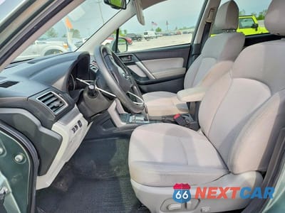 Zdjęcie 7 z 13 samochodu: 2016 SUBARU FORESTER 2.5I PREMIUM VIN:JF2SJADCXGH413167 - miniatura