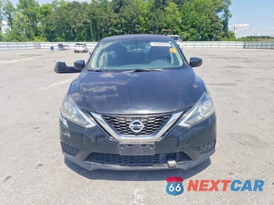 Piąte zdjęcie samochodu w środku: 2019 NISSAN SENTRA SV VIN:3N1AB7AP5KL625571 - miniatura