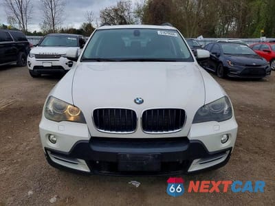 Piąte zdjęcie samochodu w środku: 2010 BMW X5 XDRIVE30I VIN:5UXFE4C5XAL379050 - miniatura