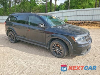 Czwarte zdjęcie samochodu z boku: 2017 DODGE JOURNEY SE VIN:3C4PDCAB1HT707921 - miniatura