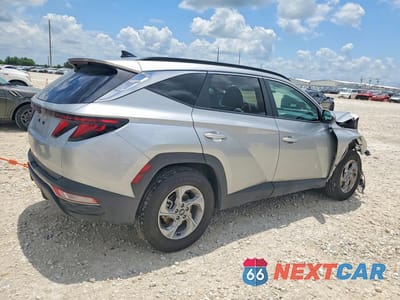Trzecie zdjęcie samochodu z tyłu: 2024 HYUNDAI TUCSON SEL VIN:5NMJB3DE9RH304978 - miniatura