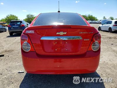 Zdjęcie 6 z 13 samochodu: 2015 CHEVROLET SONIC LTZ VIN:1G1JE5SB1F4140389 - miniatura