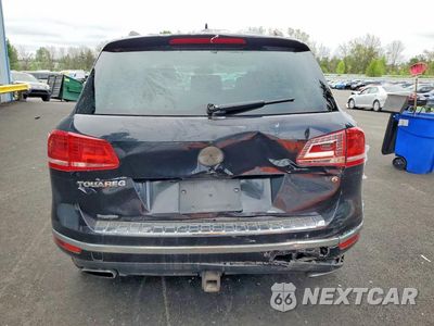 Zdjęcie 6 z 12 samochodu: 2016 VOLKSWAGEN TOUAREG SPORT VIN:WVGEF9BP2GD002219 - miniatura