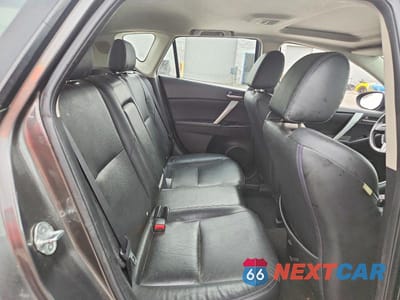 Zdjęcie 10 z 12 samochodu: 2013 MAZDA 3 I VIN:JM1BL1MP2D1769077 - miniatura