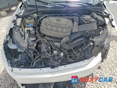 Zdjęcie 11 z 12 samochodu: 2019 VOLKSWAGEN PASSAT WOLFSBURG VIN:1VWLA7A38KC004968 - miniatura