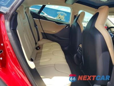 Zdjęcie 10 z 12 samochodu: 2013 TESLA MODEL S VIN:5YJSA1CN5DFP09694 - miniatura