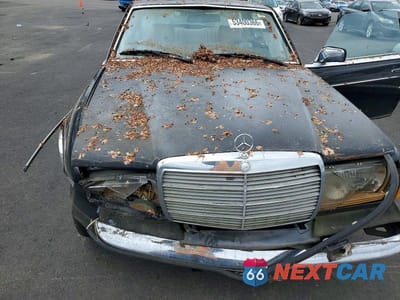 Zdjęcie 11 z 12 samochodu: 1982 MERCEDES-BENZ 300 CDT VIN:WDBAB53A6CB001466 - miniatura