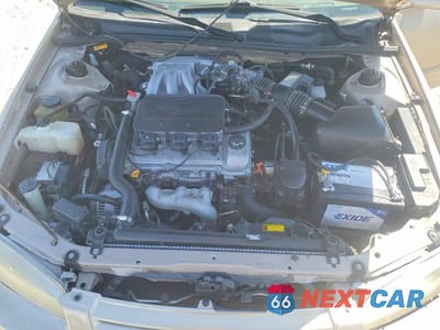 Zdjęcie 11 z 12 samochodu: 1999 TOYOTA CAMRY LE V6 VIN:JT2BF28K0X0170760 - miniatura