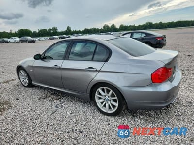 Drugie zdjęcie samochodu z przodu: 2011 BMW 328 I VIN:WBAPH7C57BE681350 - miniatura