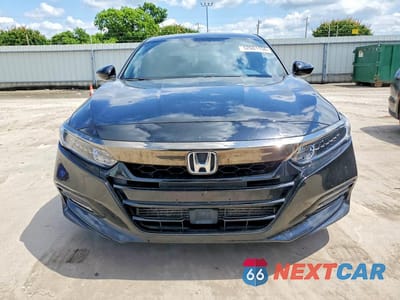 Piąte zdjęcie samochodu w środku: 2019 HONDA ACCORD SPORT VIN:1HGCV1F33KA090877 - miniatura