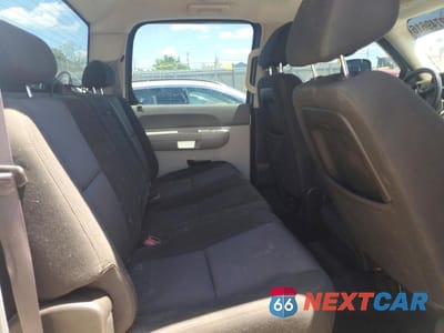 Zdjęcie 10 z 12 samochodu: 2011 CHEVROLET SILVERADO K3500 VIN:1GC4KZC83BF183850 - miniatura