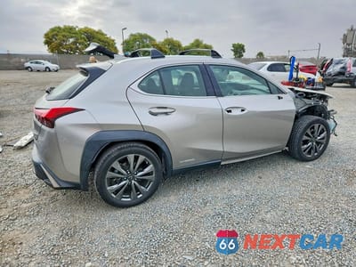 Trzecie zdjęcie samochodu z tyłu: 2020 LEXUS UX 250H VIN:JTHR9JBH9L2020549 - miniatura