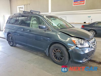 Czwarte zdjęcie samochodu z boku: 2005 HONDA ODYSSEY EXL VIN:5FNRL38705B136848 - miniatura