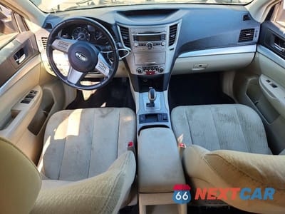 Zdjęcie 8 z 14 samochodu: 2010 SUBARU OUTBACK 2.5I PREMIUM VIN:4S4BRBGC7A3353860 - miniatura