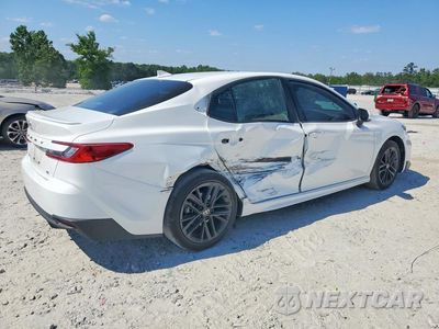 Trzecie zdjęcie samochodu z tyłu: 2025 TOYOTA CAMRY SE VIN:4T1DAACK1SU137103 - miniatura