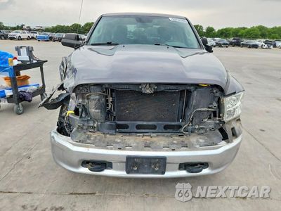 Piąte zdjęcie samochodu w środku: 2016 RAM 1500 ST VIN:1C6RR7FT1GS105062 - miniatura
