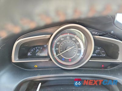 Zdjęcie 9 z 12 samochodu: 2016 MAZDA 3 TOURING VIN:3MZBM1W75GM269008 - miniatura