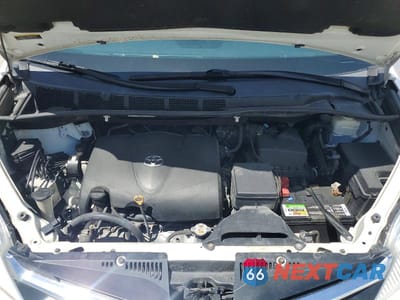 Zdjęcie 12 z 13 samochodu: 2020 TOYOTA SIENNA LE VIN:5TDKZ3DC3LS064474 - miniatura
