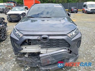 Piąte zdjęcie samochodu w środku: 2019 TOYOTA RAV4 LE VIN:JTMH1RFV2KD011133 - miniatura