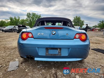 Zdjęcie 6 z 12 samochodu: 2003 BMW Z4 3.0 VIN:4USBT53443LT22360 - miniatura