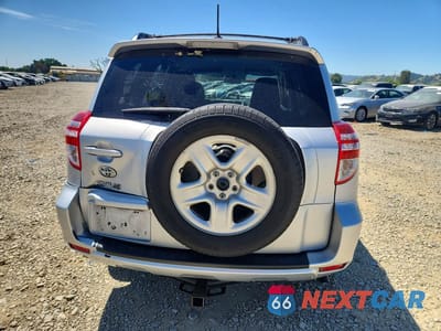 Zdjęcie 6 z 13 samochodu: 2012 TOYOTA RAV4 BASE VIN:JTMZF4DV5CD032040 - miniatura