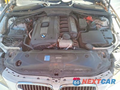Zdjęcie 11 z 12 samochodu: 2008 BMW 528 I VIN:WBANU53538C112815 - miniatura