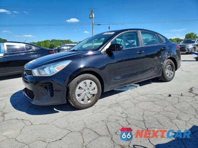 2020 KIA RIO S 3KPA24AD6LE302685 - główne zdjęcie licytacji z USA - miniatura