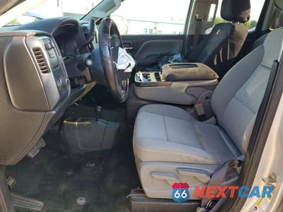 Zdjęcie 7 z 12 samochodu: 2017 CHEVROLET SILVERADO K1500 CUSTOM VIN:1GCVKPECXHZ201360 - miniatura