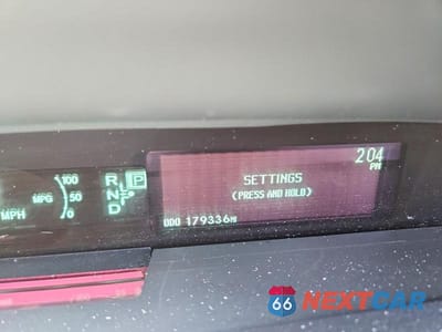 Zdjęcie 9 z 12 samochodu: 2011 TOYOTA PRIUS TWO VIN:JTDKN3DU1B1472682 - miniatura