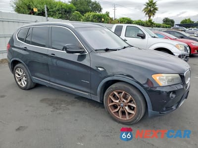 Czwarte zdjęcie samochodu z boku: 2011 BMW X3 XDRIVE35I VIN:5UXWX7C56BL730601 - miniatura