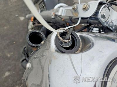Zdjęcie 8 z 9 samochodu: 2003 YAMAHA XV1600 AS VIN:JYAVP02E93A023930 - miniatura