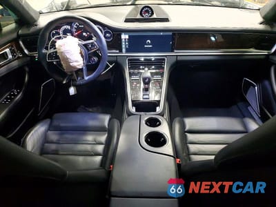 Zdjęcie 8 z 13 samochodu: 2018 PORSCHE PANAMERA TURBO VIN:WP0AF2A70JL140804 - miniatura