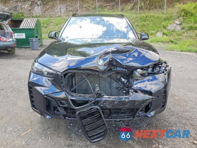 Piąte zdjęcie samochodu w środku: 2025 BMW X5 M60I VIN:5UX33EU00S9Z20803 - miniatura