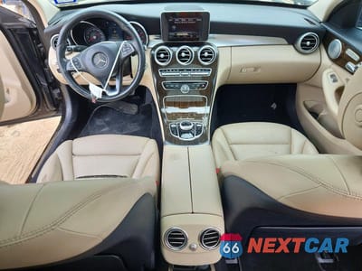 Zdjęcie 8 z 12 samochodu: 2017 MERCEDES-BENZ C 300 VIN:55SWF4JB4HU183107 - miniatura