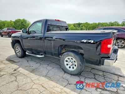 Drugie zdjęcie samochodu z przodu: 2011 CHEVROLET SILVERADO K1500 VIN:1GCNKPEX3BZ265153 - miniatura