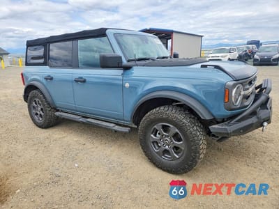 Czwarte zdjęcie samochodu z boku: 2021 FORD BRONCO BASE VIN:1FMDE5BH9MLA83396 - miniatura