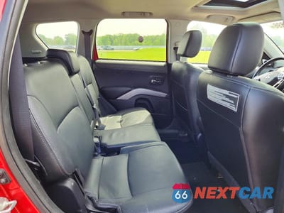 Zdjęcie 11 z 13 samochodu: 2012 MITSUBISHI OUTLANDER GT VIN:JA4JS4AX5CU000309 - miniatura