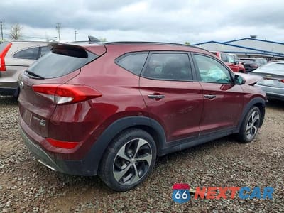 Trzecie zdjęcie samochodu z tyłu: 2016 HYUNDAI TUCSON LIMITED VIN:KM8J3CA2XGU159491 - miniatura