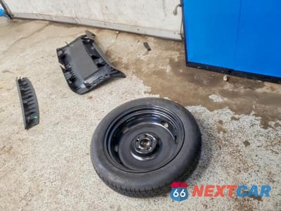 Zdjęcie 13 z 14 samochodu: 2017 VOLKSWAGEN TIGUAN S VIN:WVGBV7AX7HW502023 - miniatura