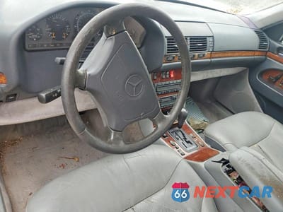 Zdjęcie 8 z 12 samochodu: 1999 MERCEDES-BENZ S 320W VIN:WDBGA32G4XA423819 - miniatura